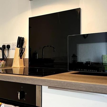Modern 1 Bedroom Serviced Apartment - Near City Centre Doncaster Exterior foto